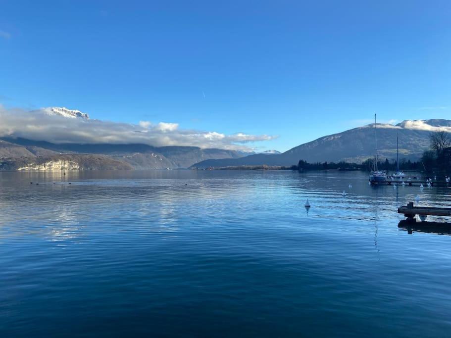Bel Apt Terrasse A 2 Pas Du Lac ซิวริเย ภายนอก รูปภาพ