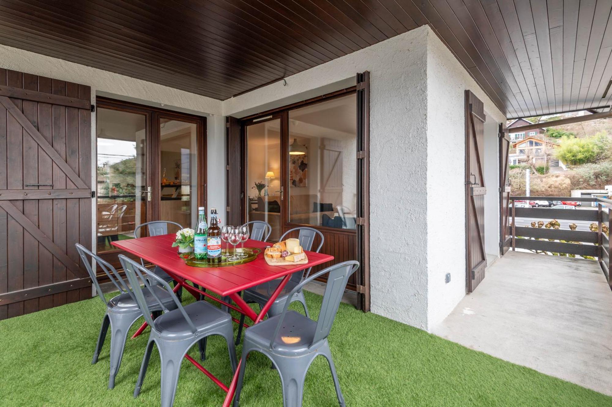 Bel Apt Terrasse A 2 Pas Du Lac ซิวริเย ภายนอก รูปภาพ